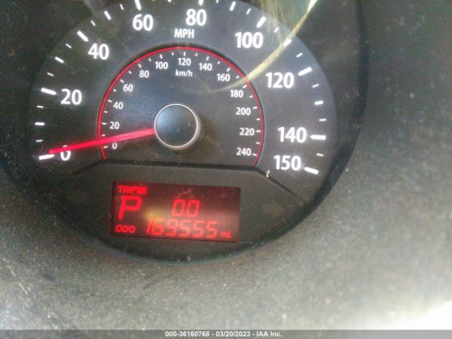 5XYKU3A12BG026215 KIA SORENTO EX