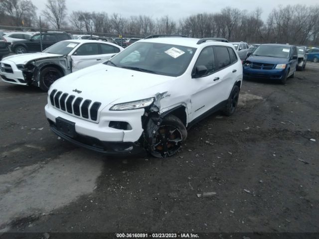 1C4PJMAB9HW633172 Jeep Cherokee Sport