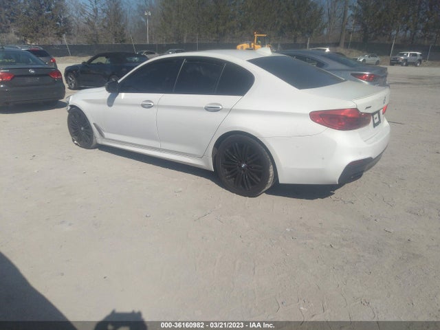 WBAJB9C56JB049281 BMW 5 Series M550i Xdrive