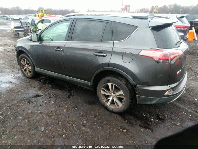 2016 TOYOTA RAV4 XLE VIN: 2T3RFREV8GW459555