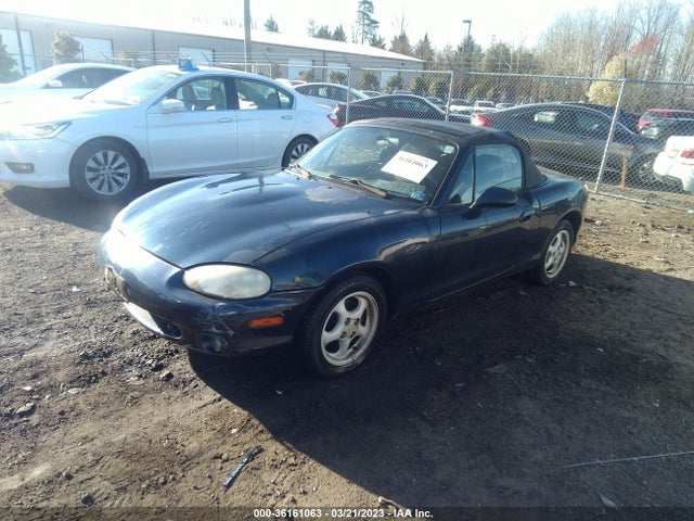 2000 MAZDA MX-5 MIATA BASE/LS VIN: JM1NB3531Y0149758