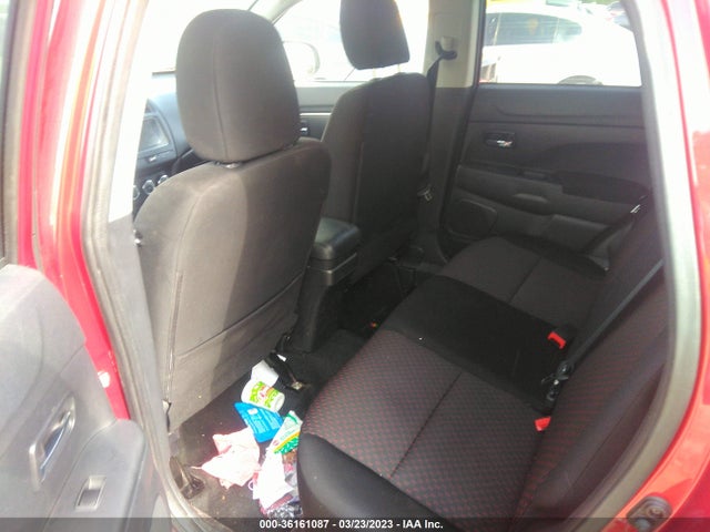 JA4AP3AUXKU018773 Mitsubishi Outlander Sport 2.0