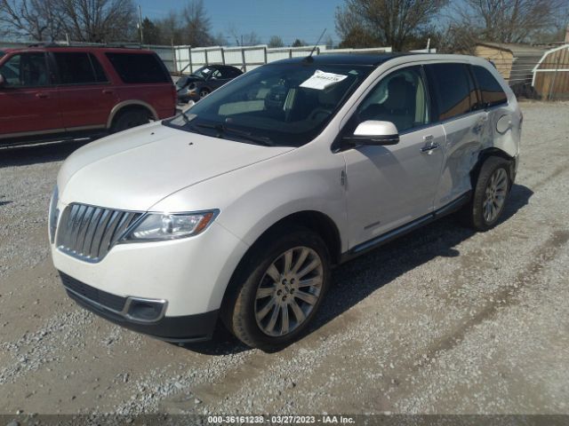 2LMDJ8JK2EBL04255 Lincoln MKX