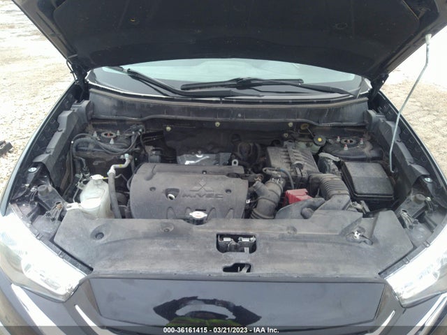 JA4AR3AU8JZ013180 Mitsubishi Outlander Sport 2.0