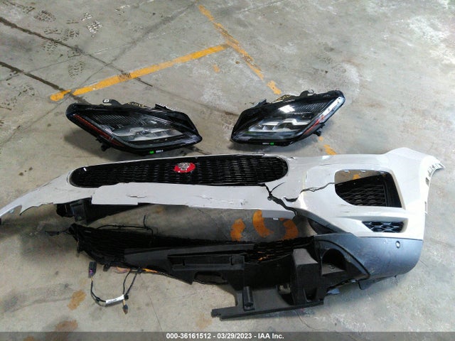 SADFP2FX8L1Z75225 Jaguar E-PACE SE