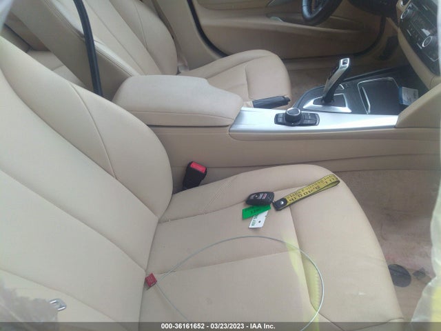 BMW 3 Series 320i Xdrive 2016 WBA8A3C58GK551412 Image 6