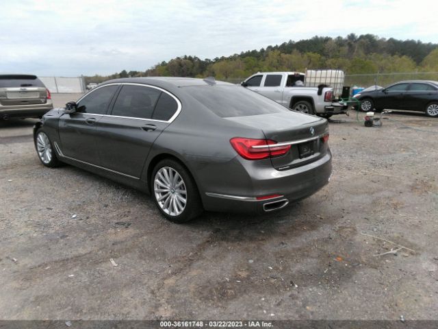 WBA7E2C55JG742886 BMW 7 Series 740i