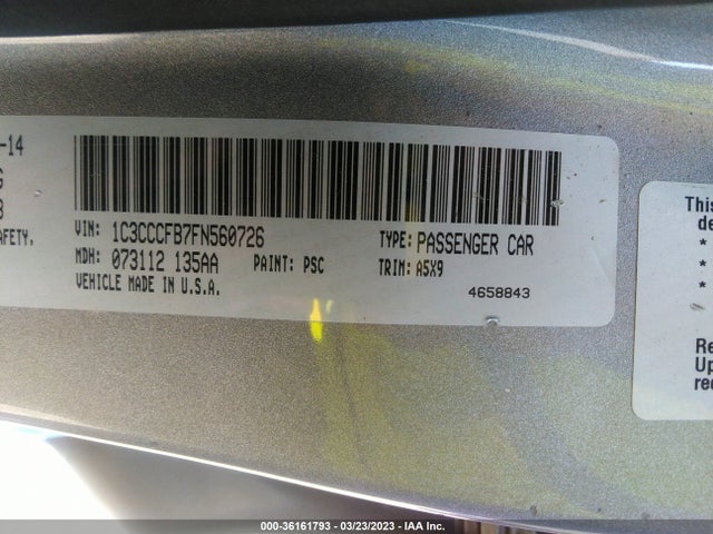 1C3CCCFB7FN560726 Chrysler 200 LX