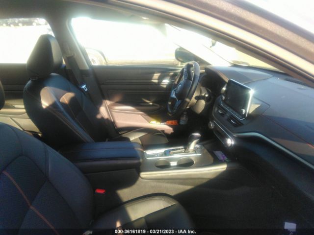 1N4BL4CW6MN325340 Nissan Altima 2.5 Sr