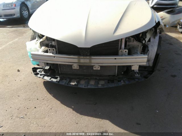 3LN6L2G96FR617814 Lincoln MKZ