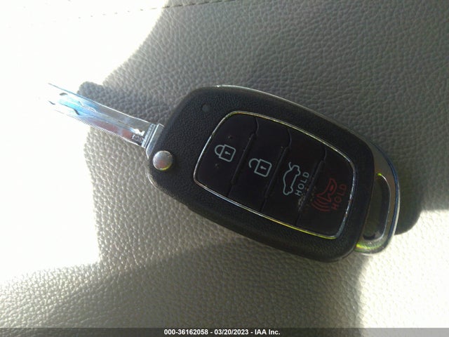 Hyundai SONATA SE 2018 5NPE24AF6JH669856 Image 3