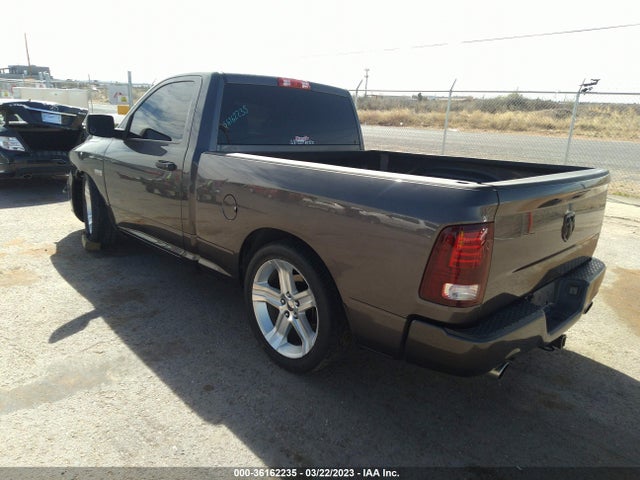 RAM 1500 Express 2016 3C6JR6AT7GG232324 Image 3