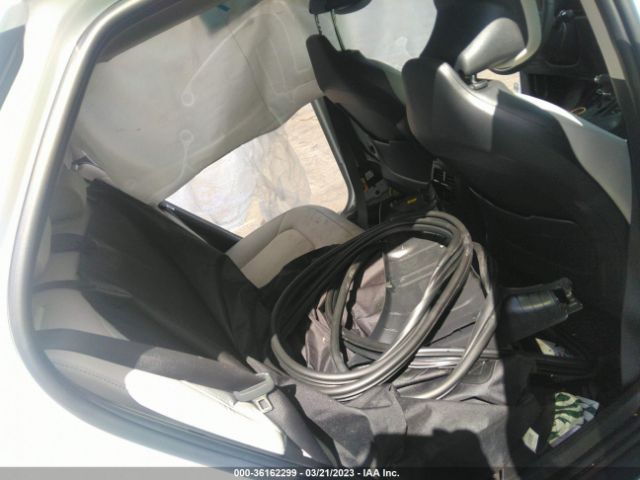 KNDCR3LE6P5033111 KIA NIRO EX