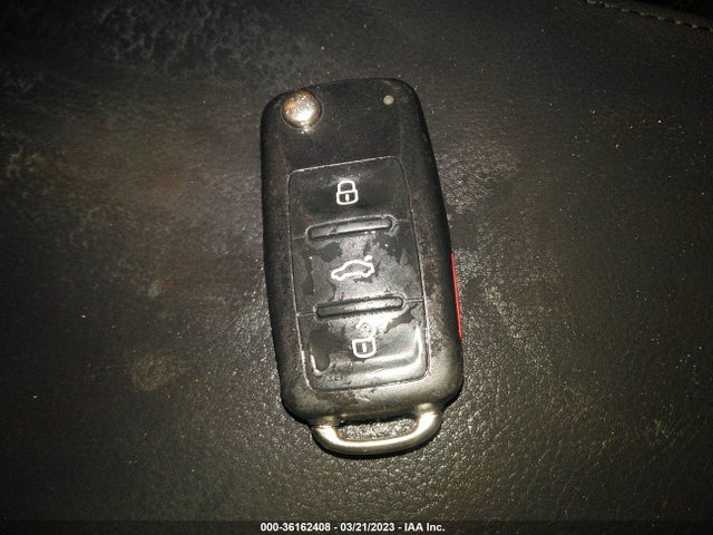 WVGAV7AX3GW529990 Volkswagen Tiguan Sel