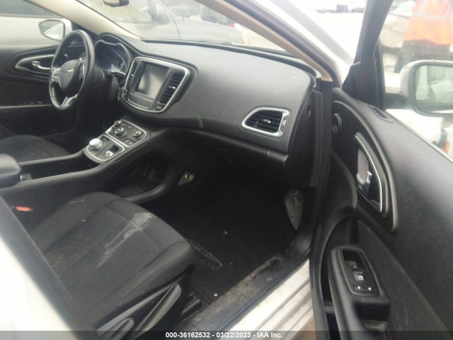 1C3CCCAB7GN161176 Chrysler 200 Limited
