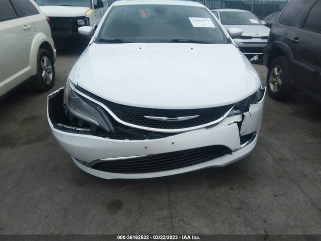 1C3CCCAB7GN161176 Chrysler 200 Limited
