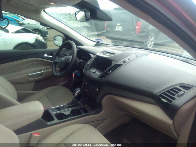 1FMCU0GD7JUA07057 Ford ESCAPE SE