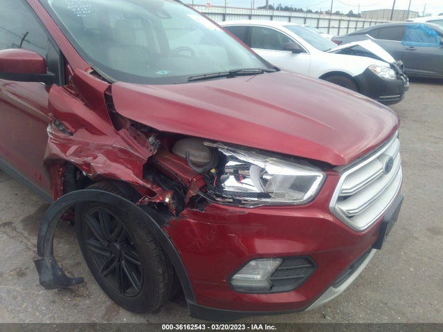 1FMCU0GD7JUA07057 Ford ESCAPE SE