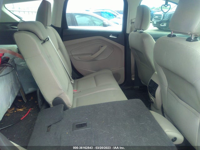 1FMCU0GD7JUA07057 Ford ESCAPE SE