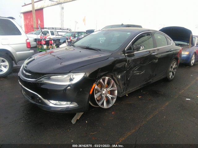 Chrysler 200 C 2015 1C3CCCCG5FN661571 Image 2