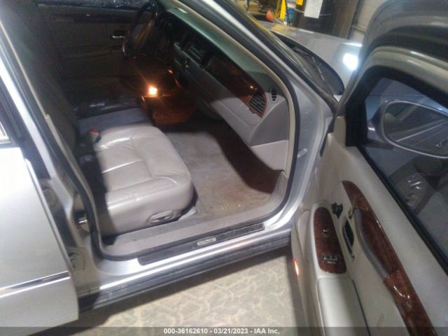 1LNHM83W62Y609793 Lincoln Town Car Cartier