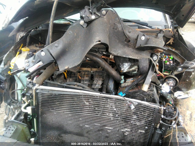 1C4NJPBA2FD372572 Jeep Patriot Altitude Edition
