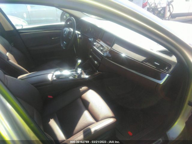 WBA5A5C58ED501352 BMW 5 Series 528i