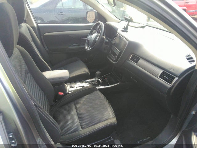 JA4AZ3A31JZ064060 Mitsubishi Outlander Es/se/sel/le