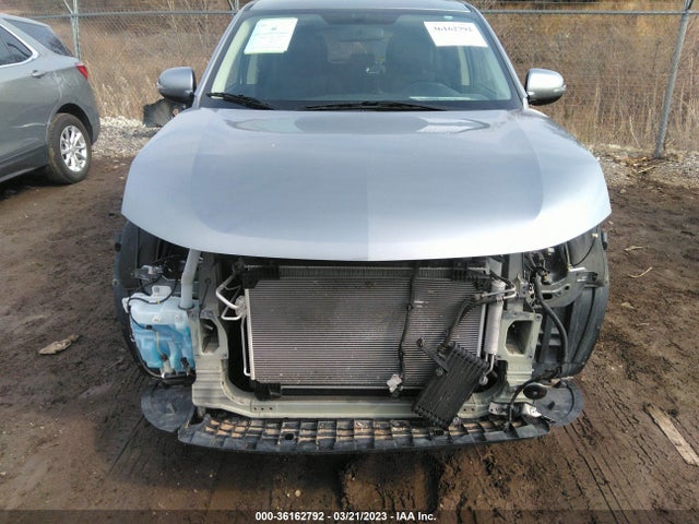JA4AZ3A31JZ064060 Mitsubishi Outlander Es/se/sel/le