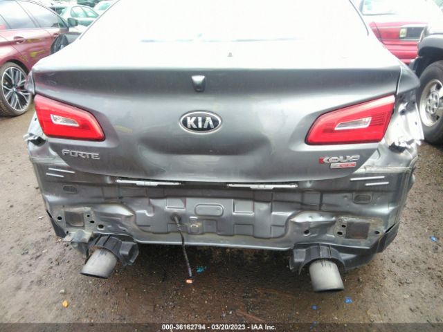 KNAFZ6A3XG5657863 KIA Forte Koup Sx