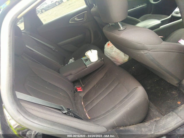1C3CCCAB9FN676341 Chrysler 200 Limited