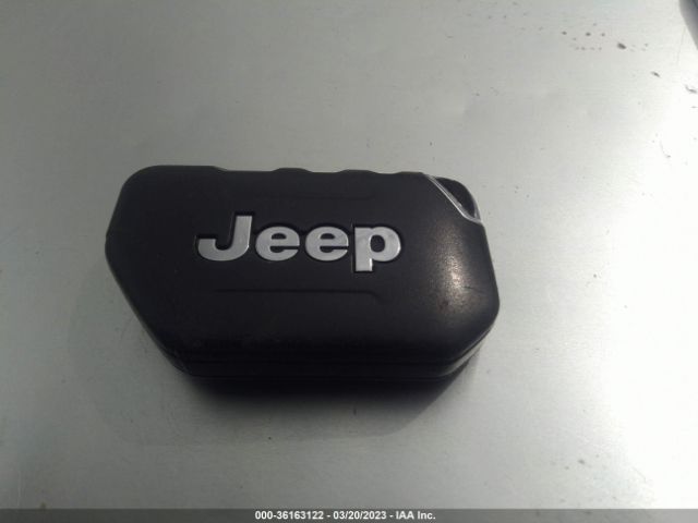 1C4HJXDG3JW149968 Jeep Wrangler Unlimited Sport