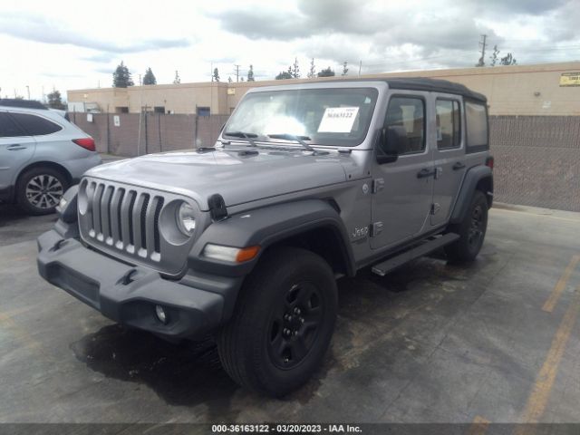 1C4HJXDG3JW149968 Jeep Wrangler Unlimited Sport