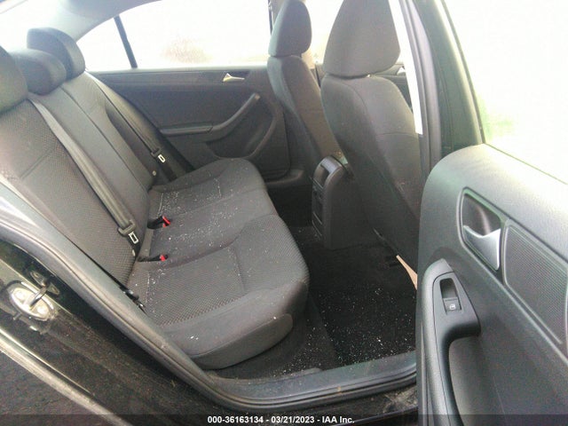 3VW1K7AJ8EM319470 Volkswagen Jetta Sedan S
