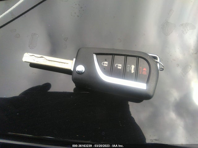 Toyota COROLLA LE 2021 JTDEPMAE3MJ167200 Image 3