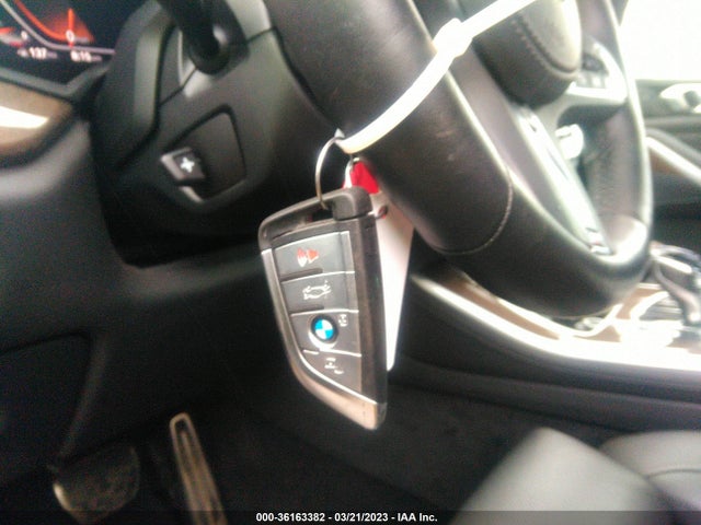 2022 BMW X5, VIN: 5UXCR6C02N9J99104