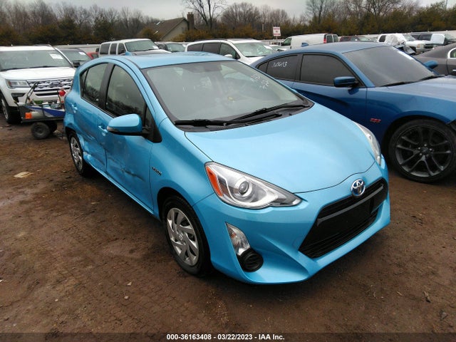 Toyota Prius C Three 2015 JTDKDTB39F1092928 Image 1