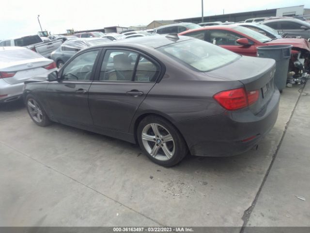 WBA3B1G58ENT00519 BMW 3 Series 320i