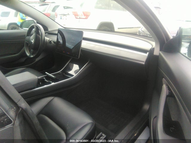 5YJ3E1EB1JF127616 Tesla Model 3 Long Range