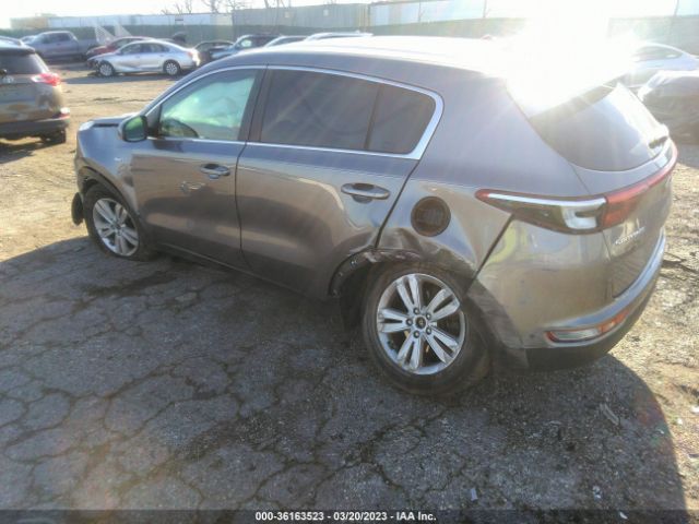 KNDPMCAC2J7417335 KIA Sportage Lx