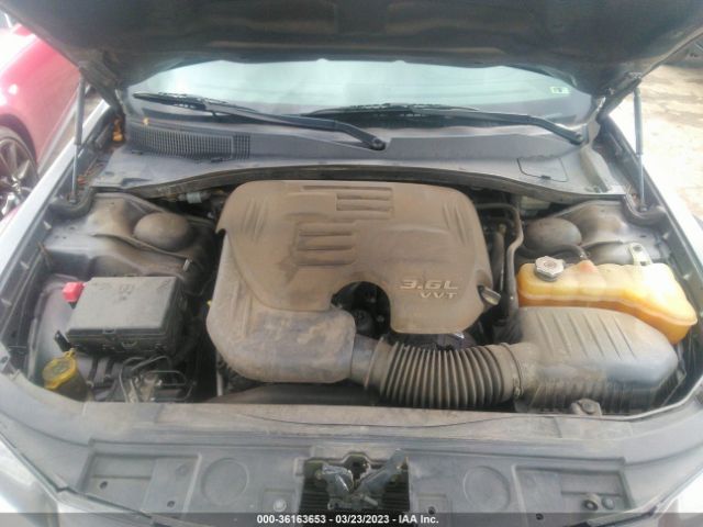 2C3CCAAG4EH328745 Chrysler 300