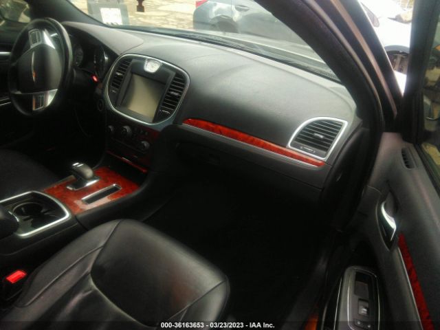 2C3CCAAG4EH328745 Chrysler 300
