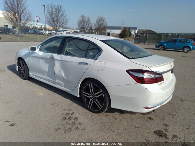 Honda Accord Sedan Touring 2017 1HGCR3F93HA042096 Image 4