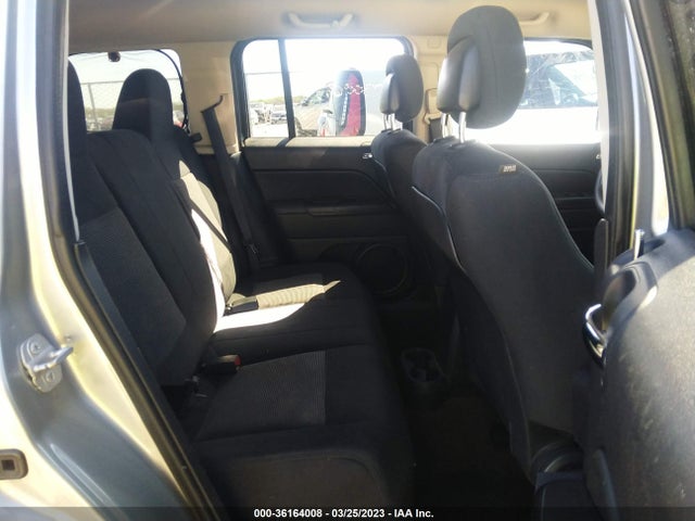 1C4NJPBA9ED758274 Jeep Patriot Altitude