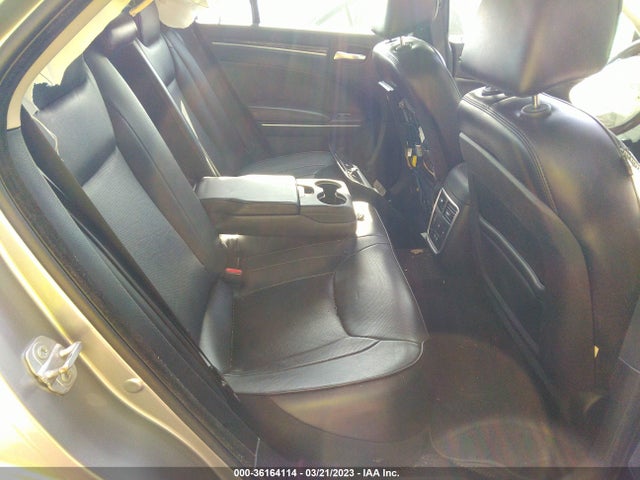 2C3CCAEG0GH212214 Chrysler 300 300c