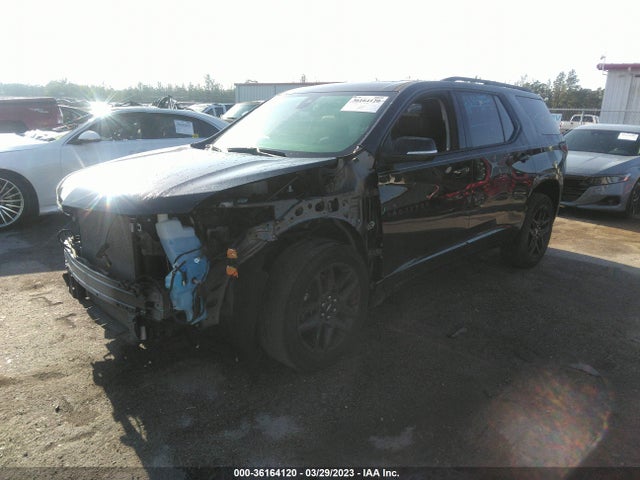 Chevrolet Traverse Premier 2021 1GNEVKKW8MJ193980 Image 2