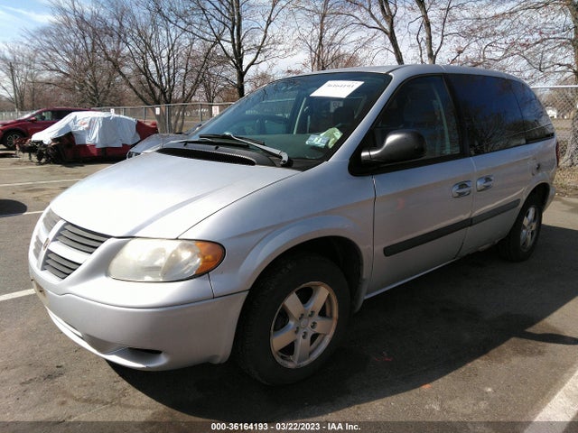 2005 DODGE CARAVAN SXT VIN: 1D4GP45R15B340779