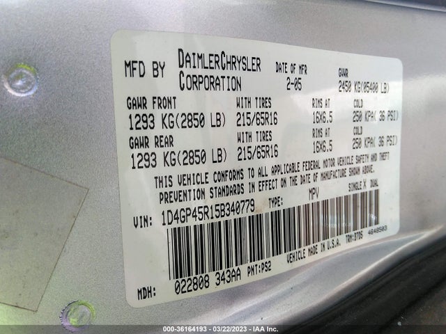 2005 DODGE CARAVAN SXT VIN: 1D4GP45R15B340779