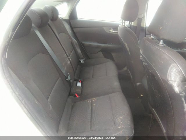 3KPF24AD9ME365559 KIA Forte Lxs