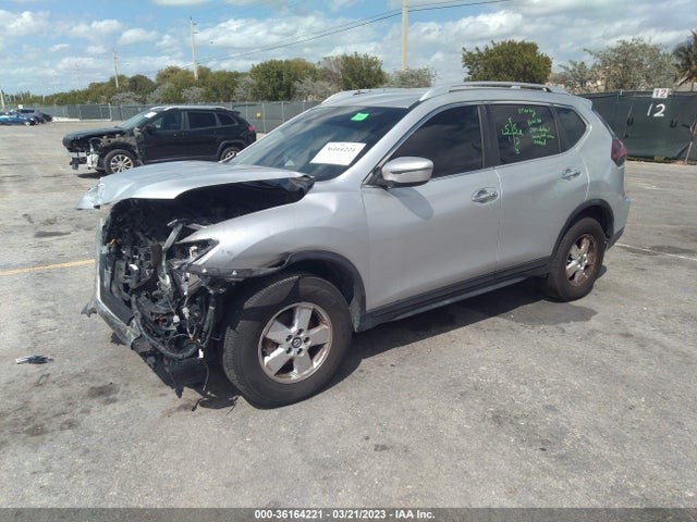 2019 NISSAN ROGUE SV VIN: KNMAT2MT1KP509519